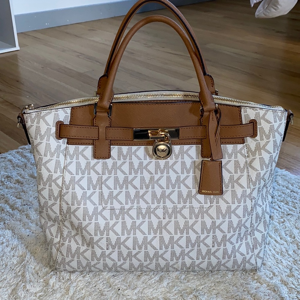 Michael Kors Large purse